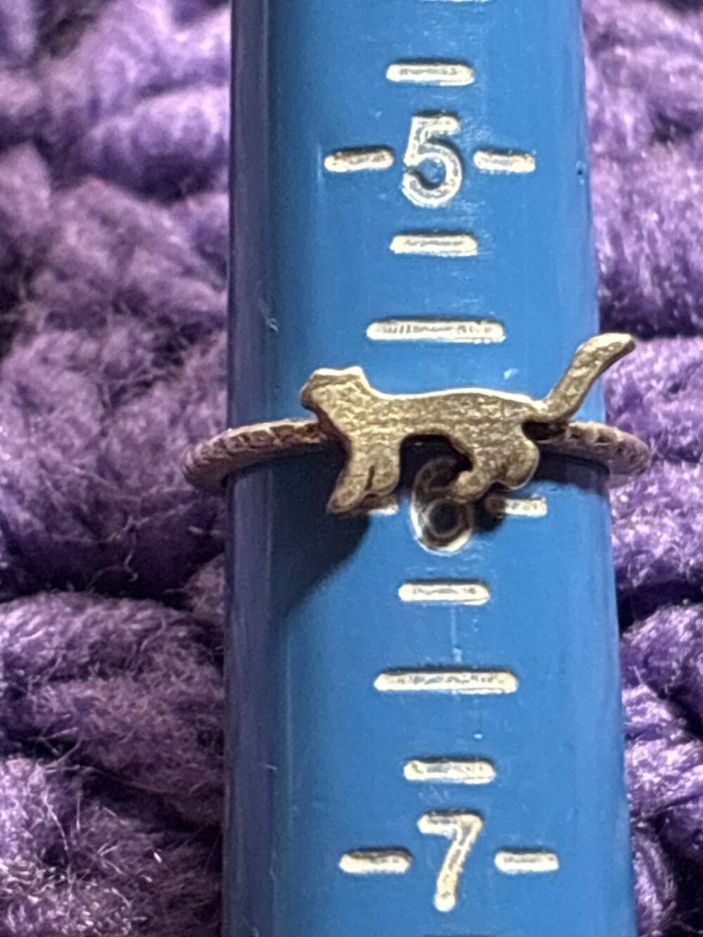 Vintage Silvertone Cat Ring Size 5.75